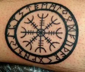 Tatuajes-simbolos-vikingos